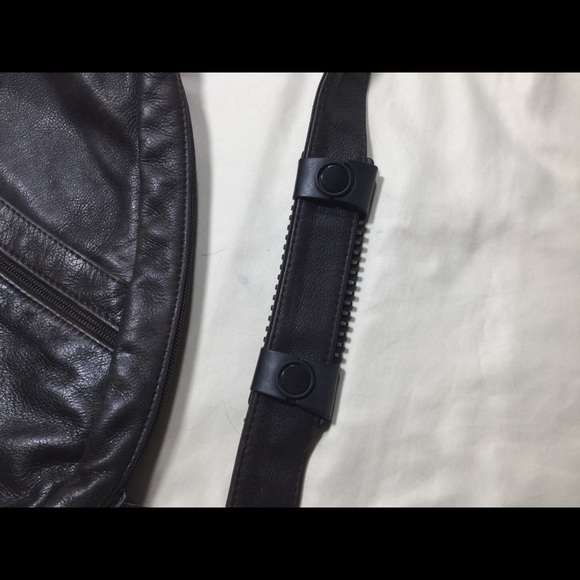 Ameribag Healthy Back Leather Backpack Bag - Picture 7 of 16